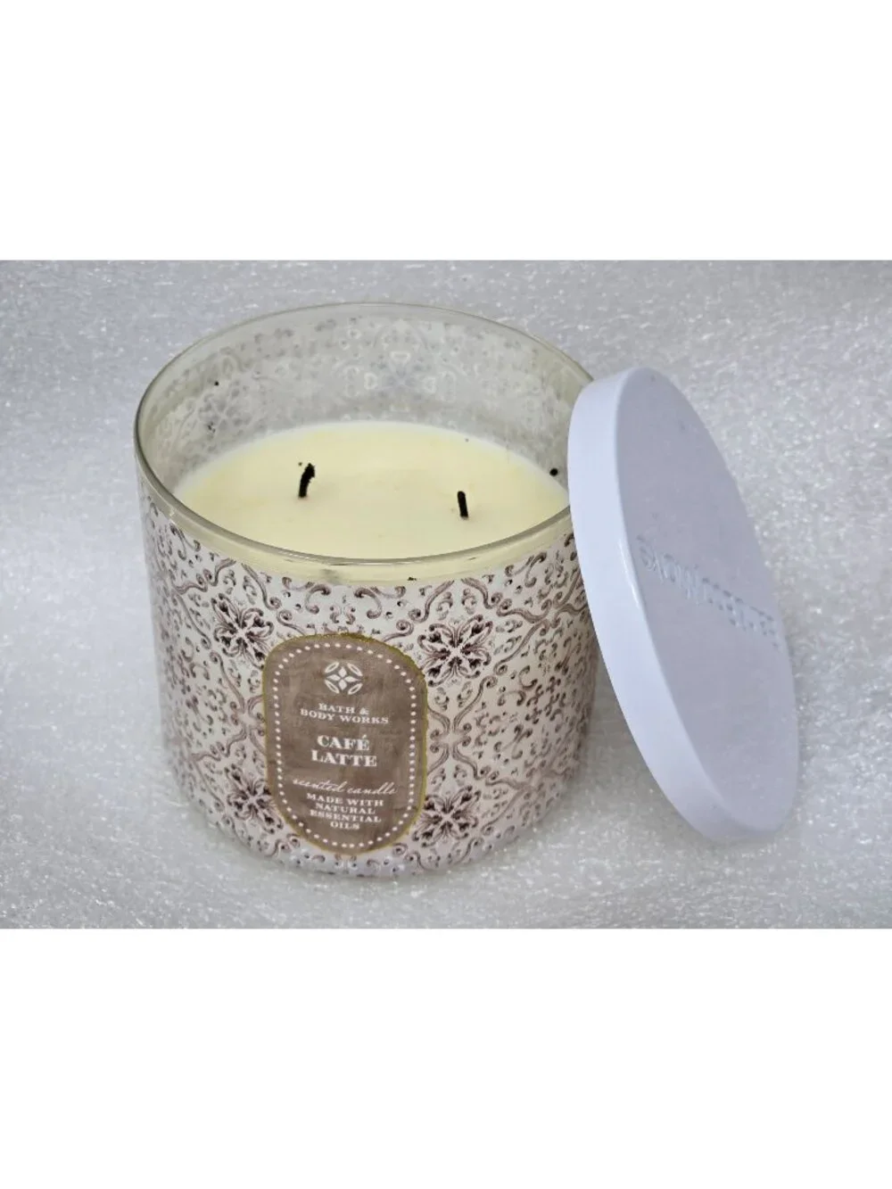 Bath & Body Works Café Latte Scented Candle Essential Oils Espresso & Vanilla